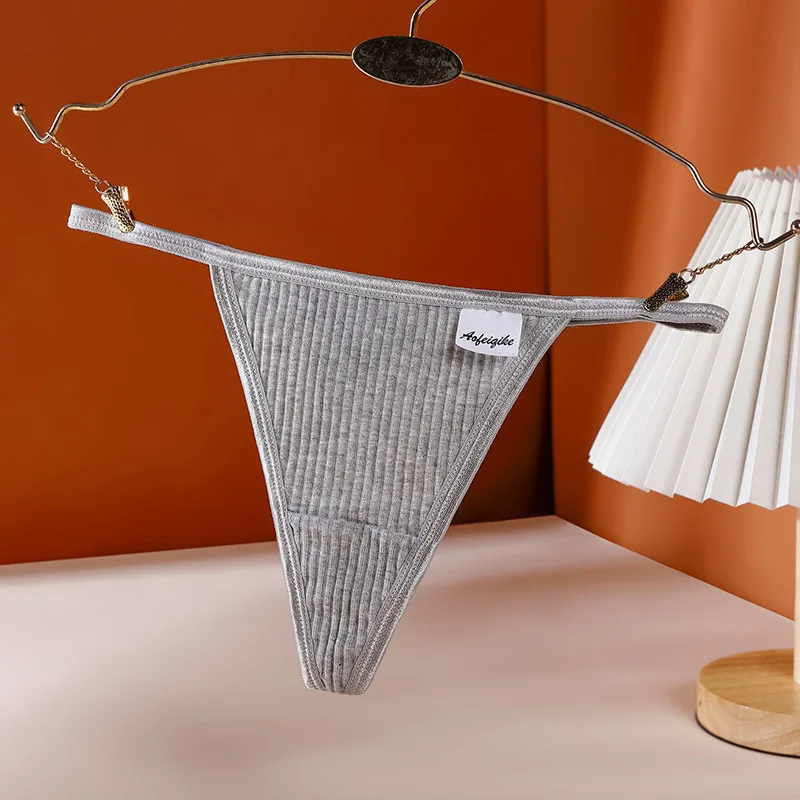 Custom woman fashionable cotton tangas females underwear comfortable cotton G string panties thong for ladies