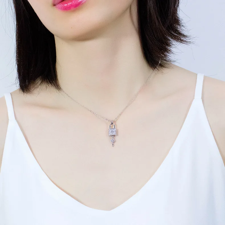 New Arrival Padlock Necklace Copper Plating Silver Gold Lock Choker With CZ Padlock,Key Jewelry Necklace Choker for Girl friend