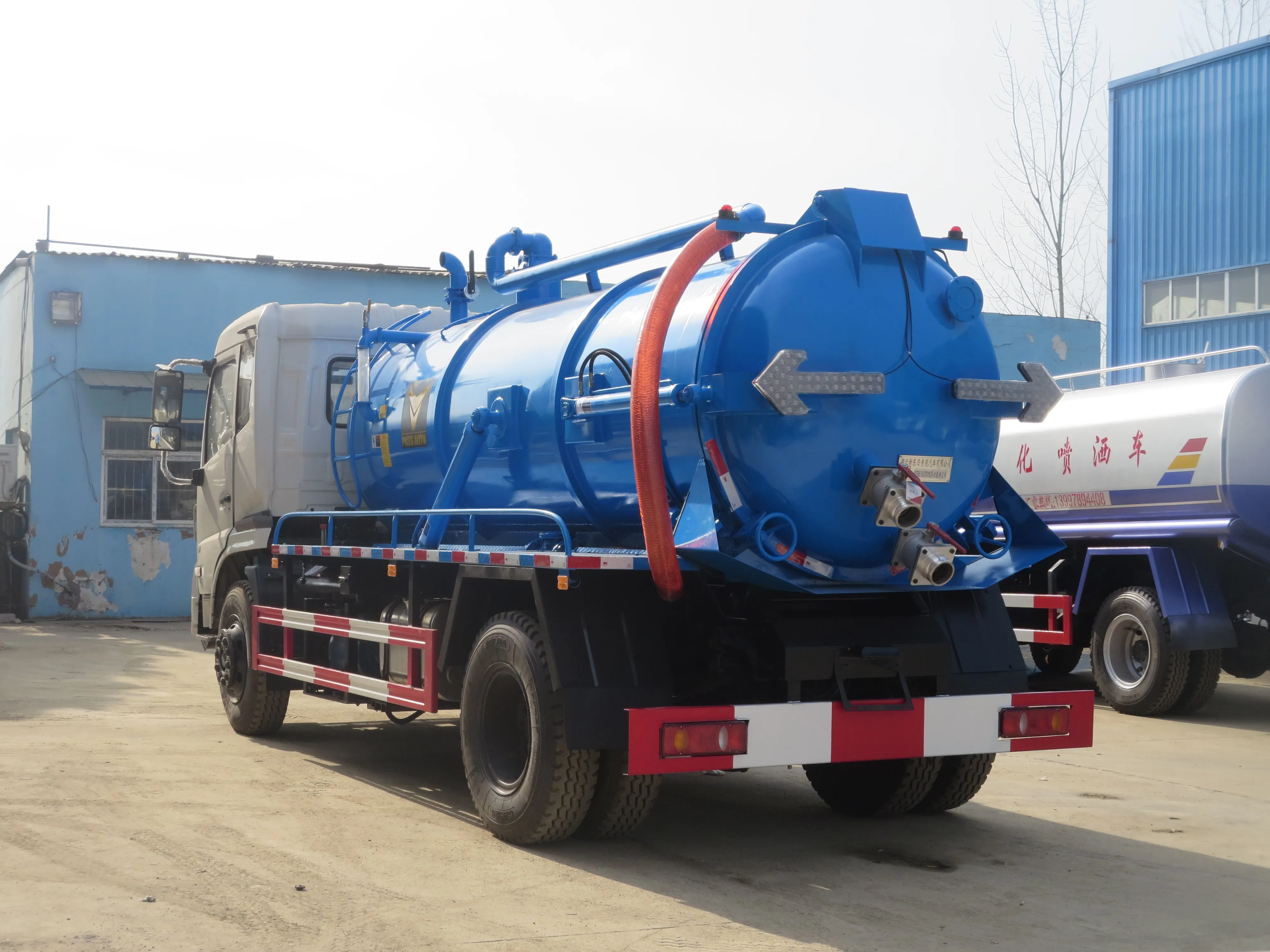 Hot Sales Sewer Septic Tanks 12Tons Vacuum Pump Sewage Tanker Truck