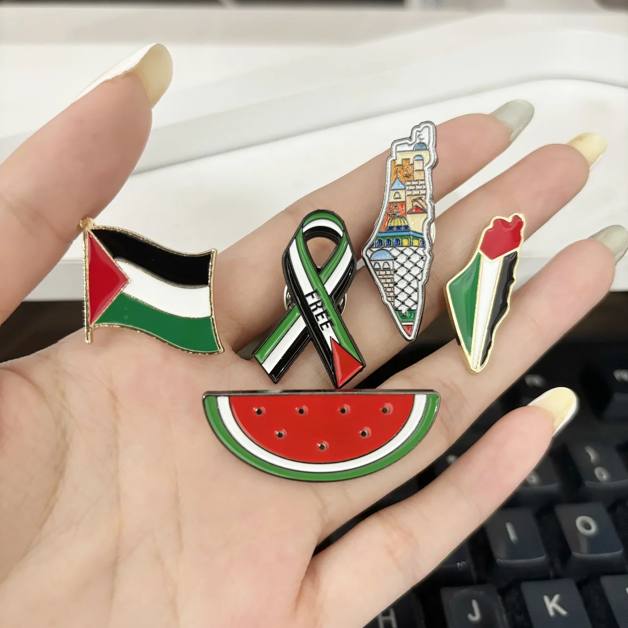 Custom Hijab Watermelon Pins Palestine Flag Map Lapel Ribbon Badge Enamel Palestine Pins