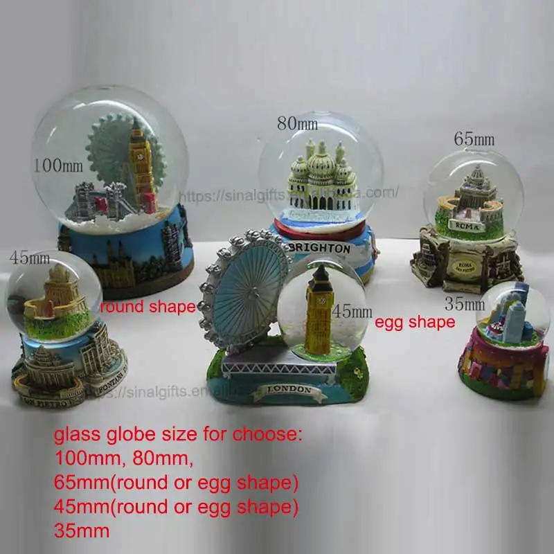 Hot Sale Factory Price Resin Craft Wedding Souvenirs Gifts glass glitter water ball 6.5cm 8cm Resin Glass Water Snow Globe