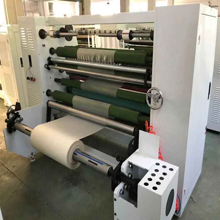 Аппарат для изготовления медицинского пластыря, аппарат для резки хирургической ленты