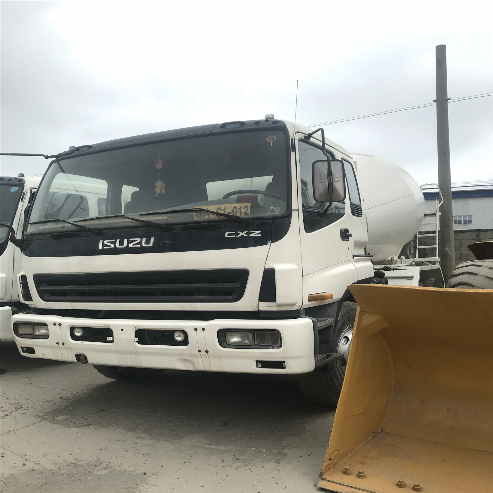 Kenya ISUZU 6x4 10 Cubic Meter 10 Wheel Concrete Mixer Plant Truck for Sale Used and New Diesel Engine