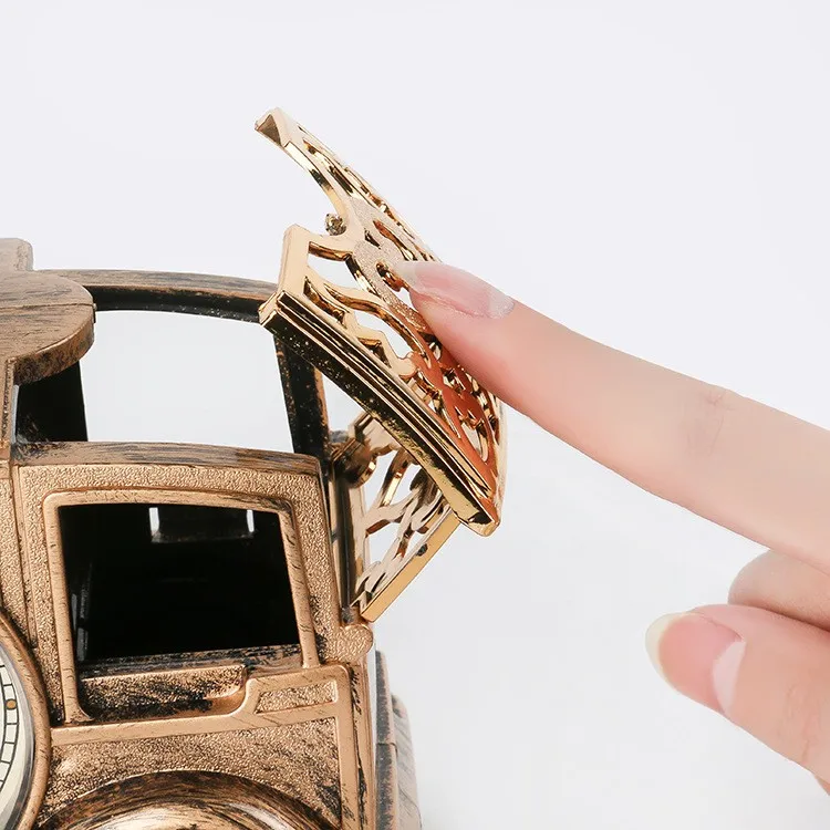 European vintage vintage car model alarm clock multi-function pen holder clock decoration creative student gift alarm clock