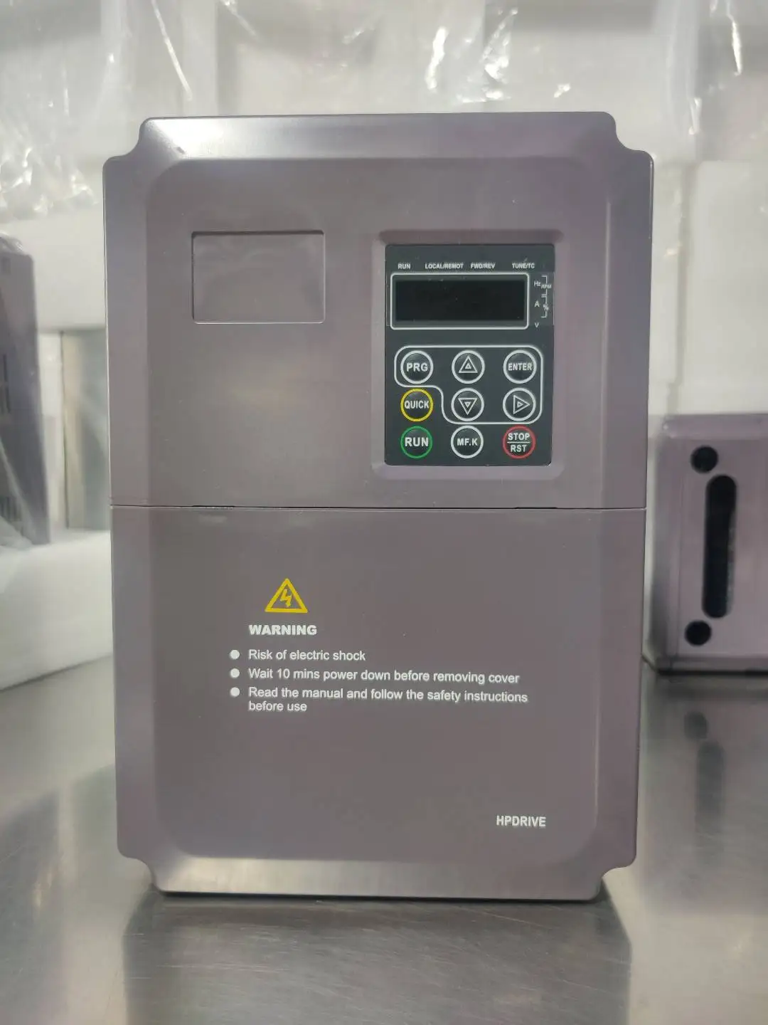 High Quality Factory Wholesale 4KW ME320LN Close Loop Elevator Drive Lift Inverter 3 phase 380V for Passenger Lift Asansor Part