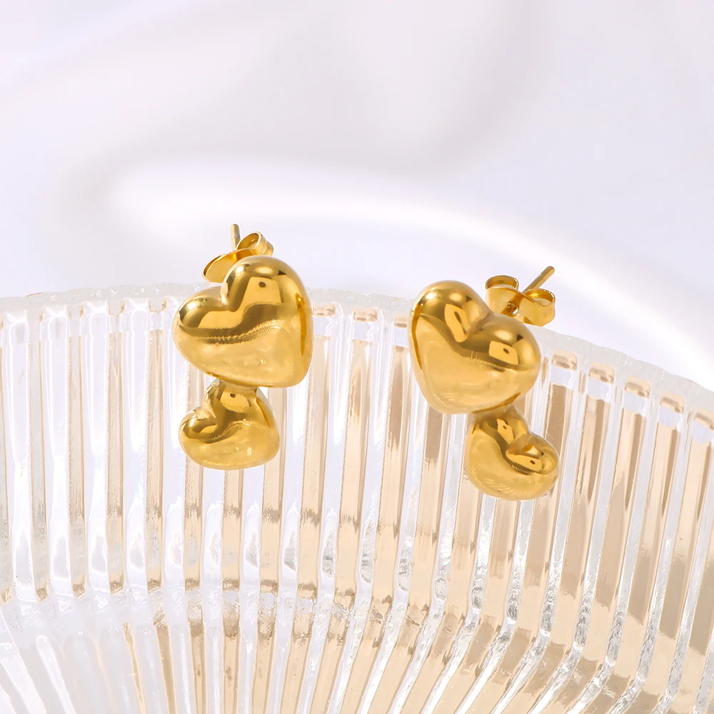 Женские серьги с двойным сердцем 18 карат