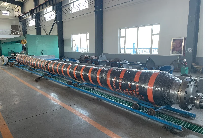 Single carcass hoses for ship to shore service which designed for the transfer of hydrocarbon fluids at jetties