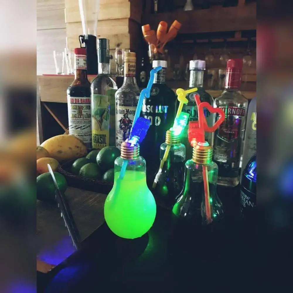 Promotional items led the light bulb shaped drinking cup light bulb bottle glass with straw