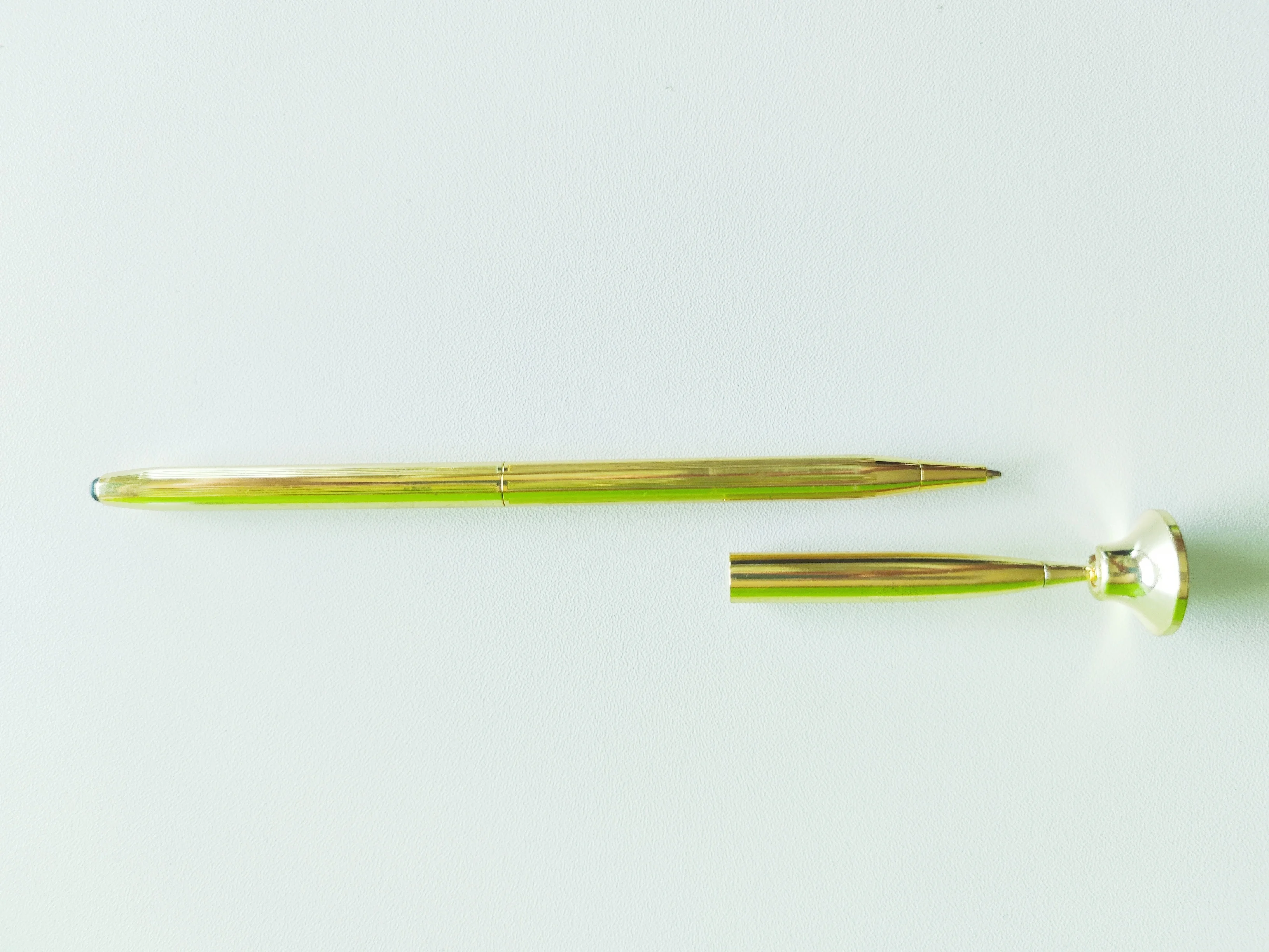 Custom Logo Metal Office Desk Table Pen Capacitive Stylus Ball Stand