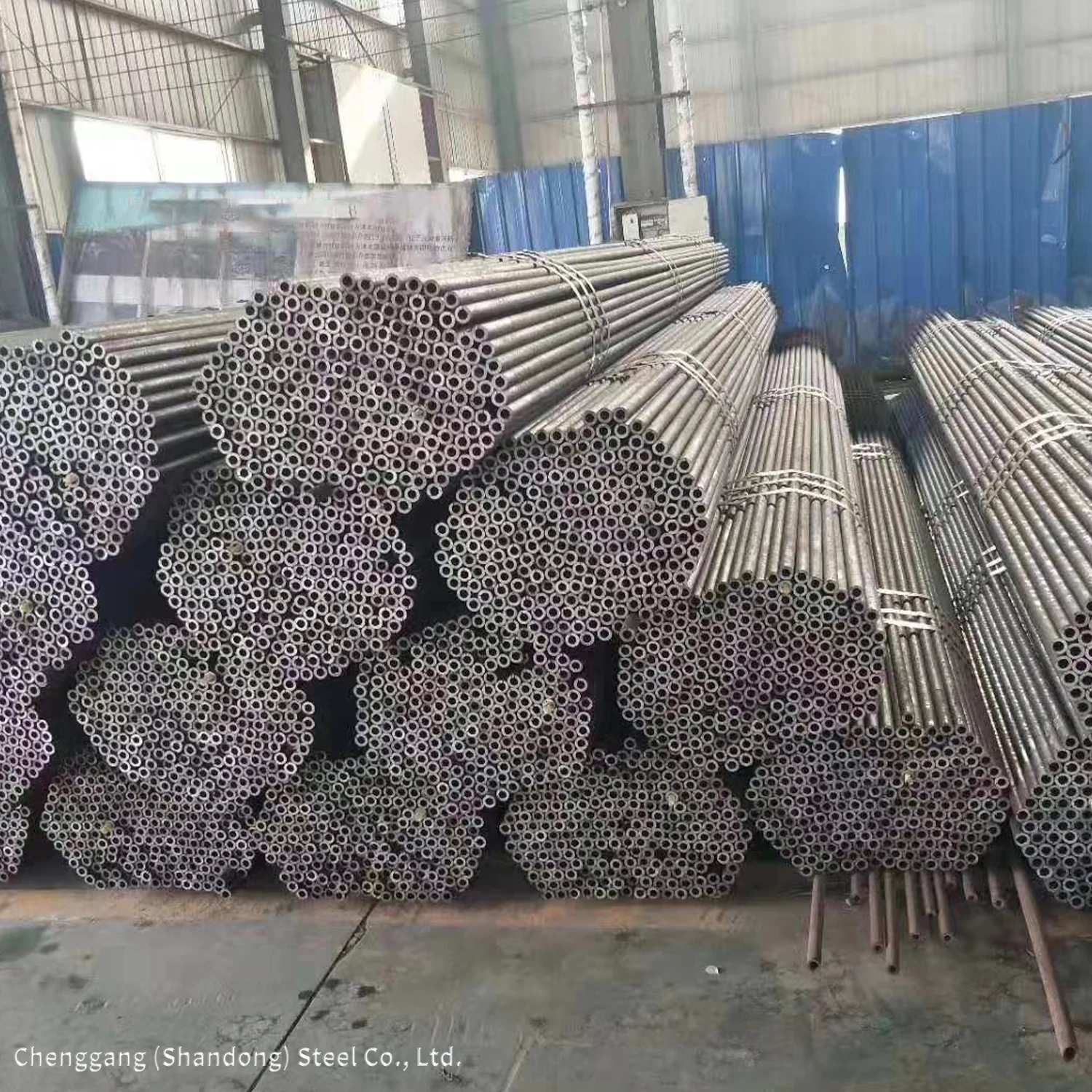 Best quality ASTM A106/A53 Gr. B carbon seamless steel pipe API 5L Black carbon seamless steel tube