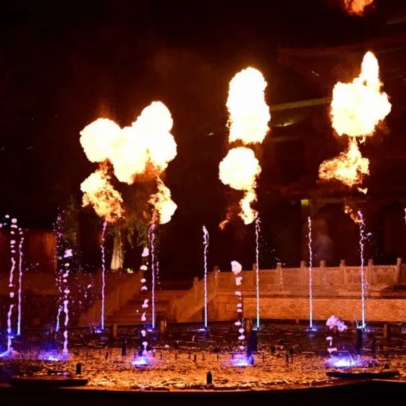 Water Show Fountain With Fire Music Fountain