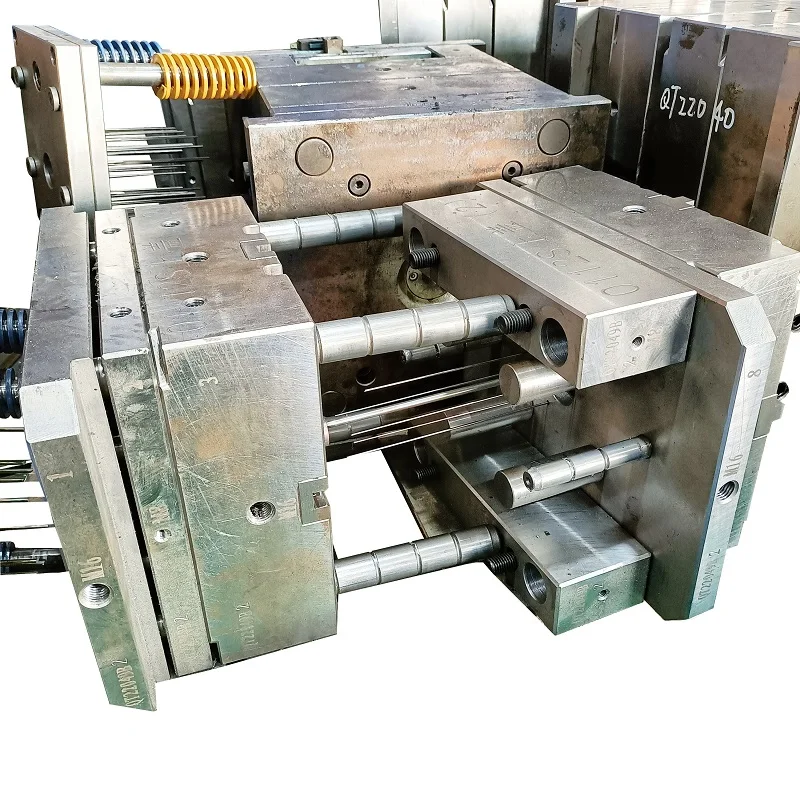 Injection molds for computer mouse plastic accessories plastic mold maker