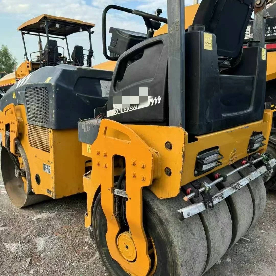 XMR403VT  USED SMALL ROAD ROLLER 4 TON USED VIBRATOR ROLLER