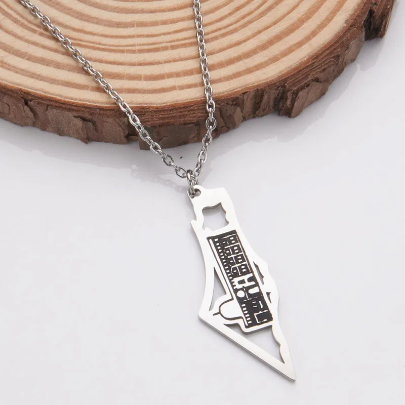 High Quality Stainless Steel Israeli Palestine Map Necklace Custom Logo Engraved On Map Pendant Necklaces