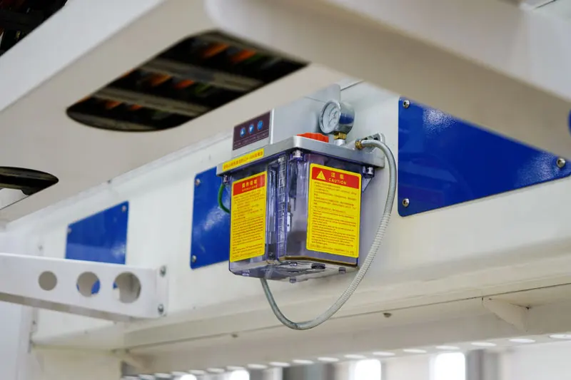 Super Price 5 Axis CNC Bridge Saw Stone Cutting Machine Granite Marble Slabs Quartz Sink Making Machine With Camera