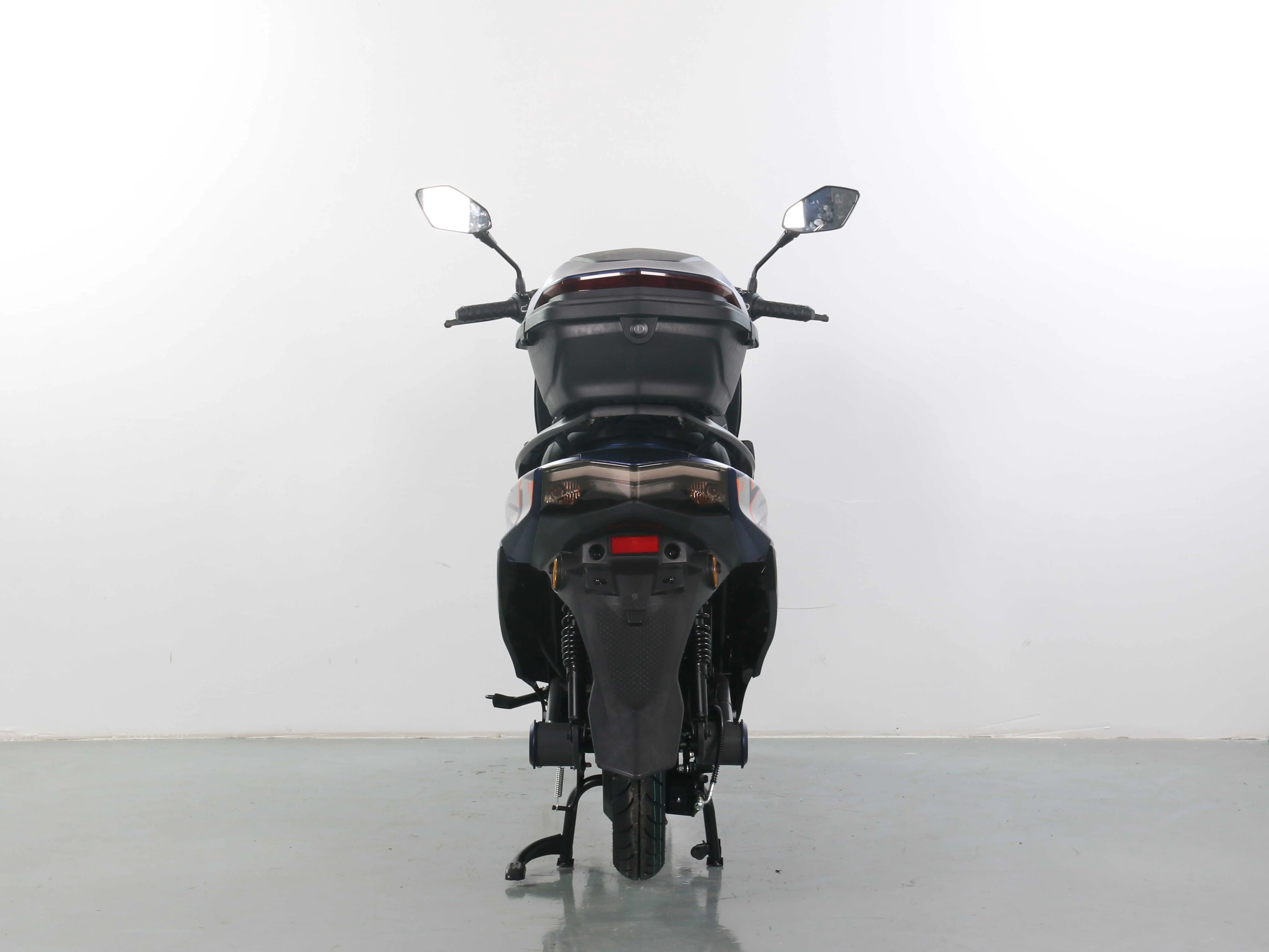 New Desgin Ckd Skd 60-80km 300km Long Range Fast Electric Moped E Smart Scooter Cheap Fatbike 60v Classic Body Ev Ecc Motorcycle