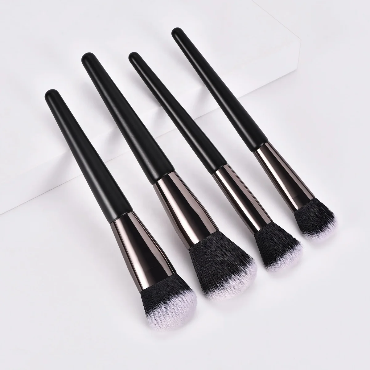 Custom logo 4pcs face foundation brushes set private label loose powder makeup cosmetics brush