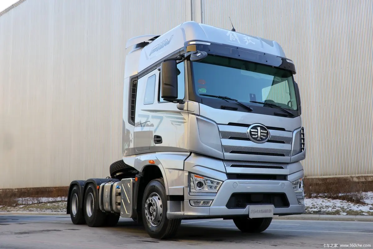 Заводская цена Китай FAW Jiefang J7 6x4 Подержанные тракторы грузовик