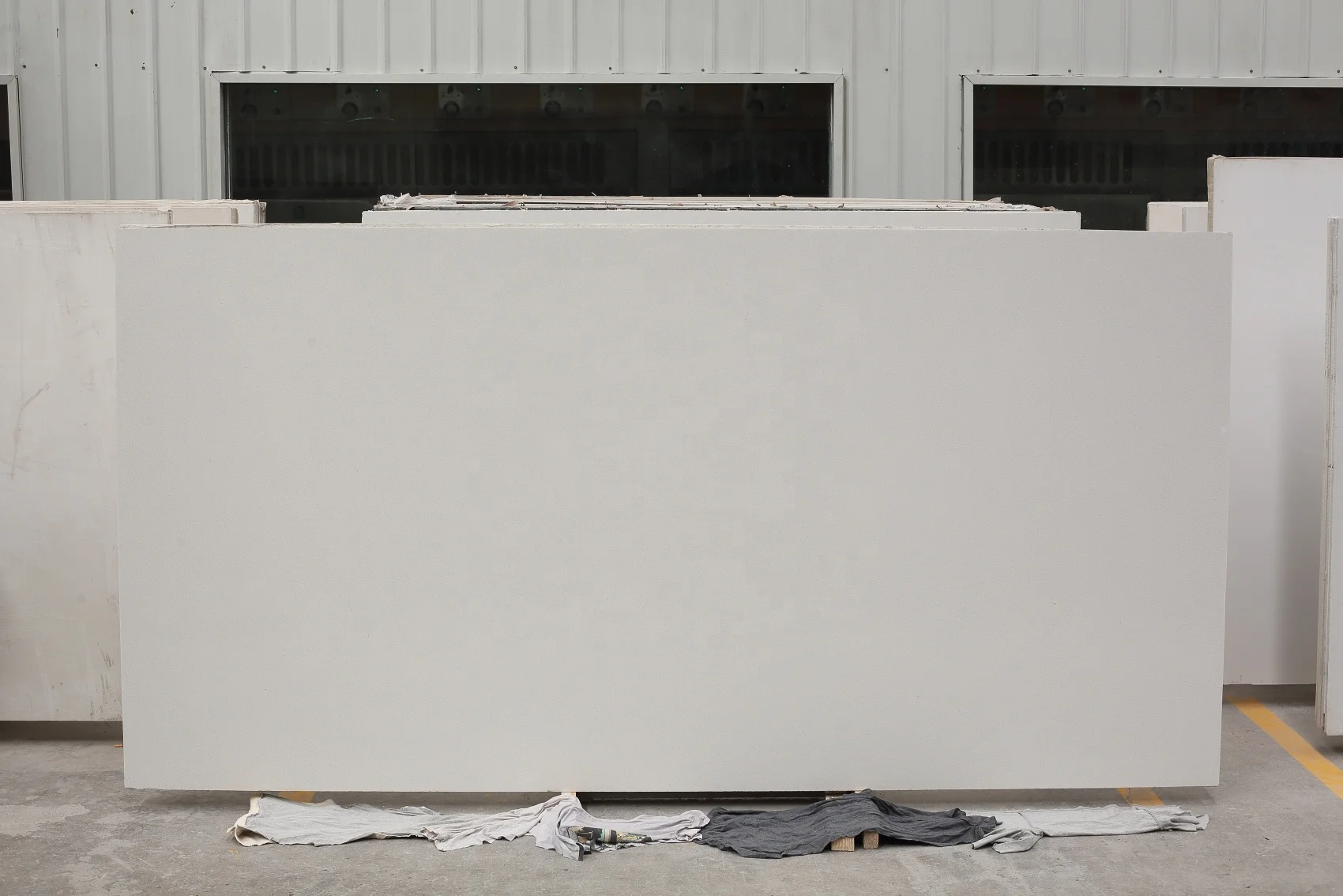 PX0448 White Cream Engineered Marble Tiles Partcile Artificial Stone Big Slab for Flooring