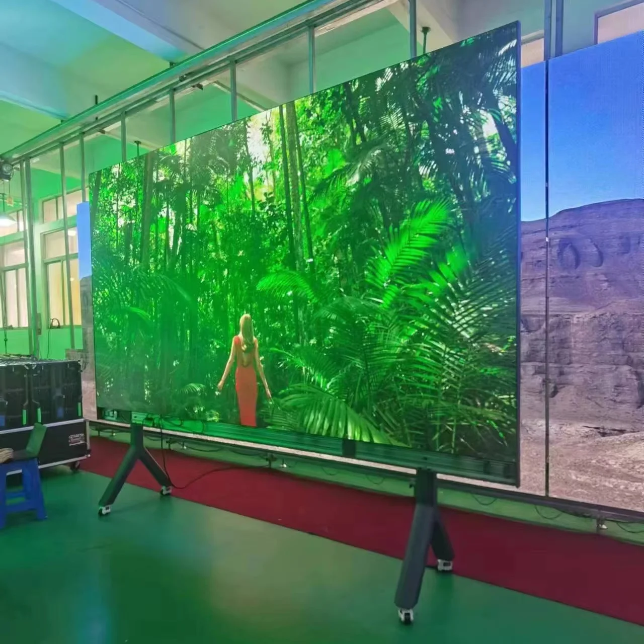 High quality standing all in one touch led panel TV 158 175 185 inch all-in-one led display pc computer