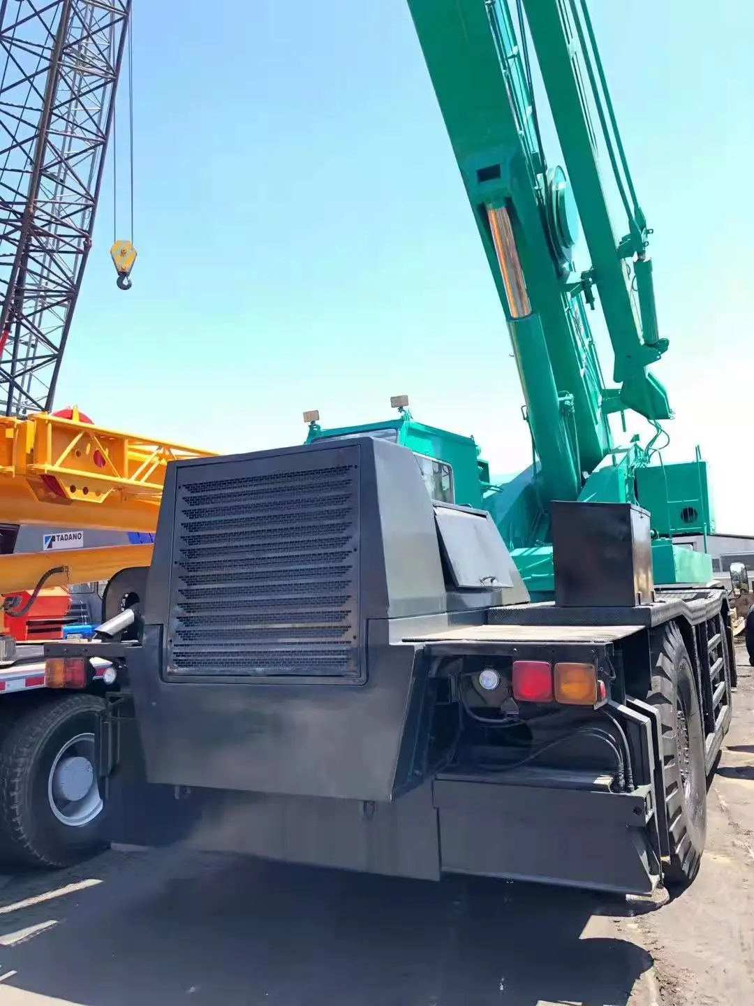 Used 50 ton Kato KR-50H Rough Terrain Crane used/second hand KR50H Kato Off-Road Truck Crane