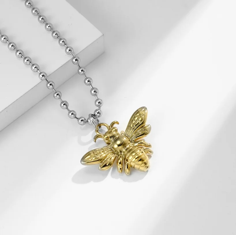Vintage Style Honeybee Pendant Stainless Steel Ball Chain Necklace Electroplated 8k Gold Steel Custom Unisex Jewelry Necklace