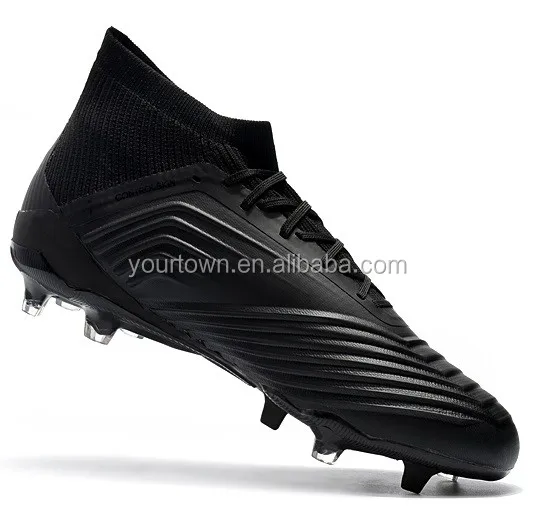 
2020 vietnam factory new soccer shoes, italy football boots soccer shoes, cr7 wholesale soccer cleats shoes 