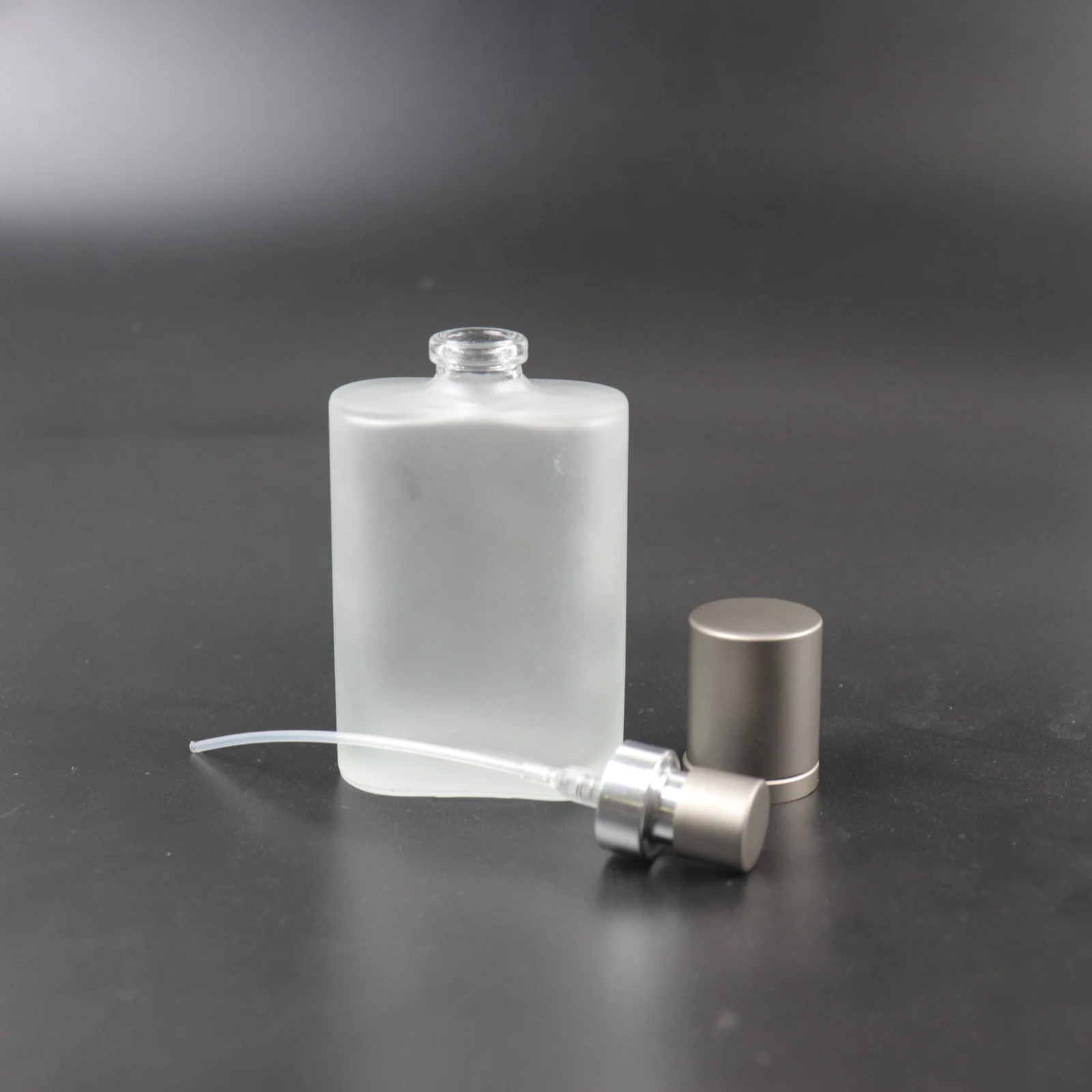 PT095 30ML Wholesale Frosted Square Gio Glass Refill Empty Perfume Atomizer Spray Bottle