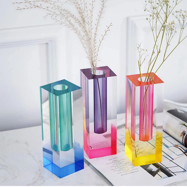 Factory Direct supply Customized Home Decoration Creative Custom Tall Acrylic Plastic Vase