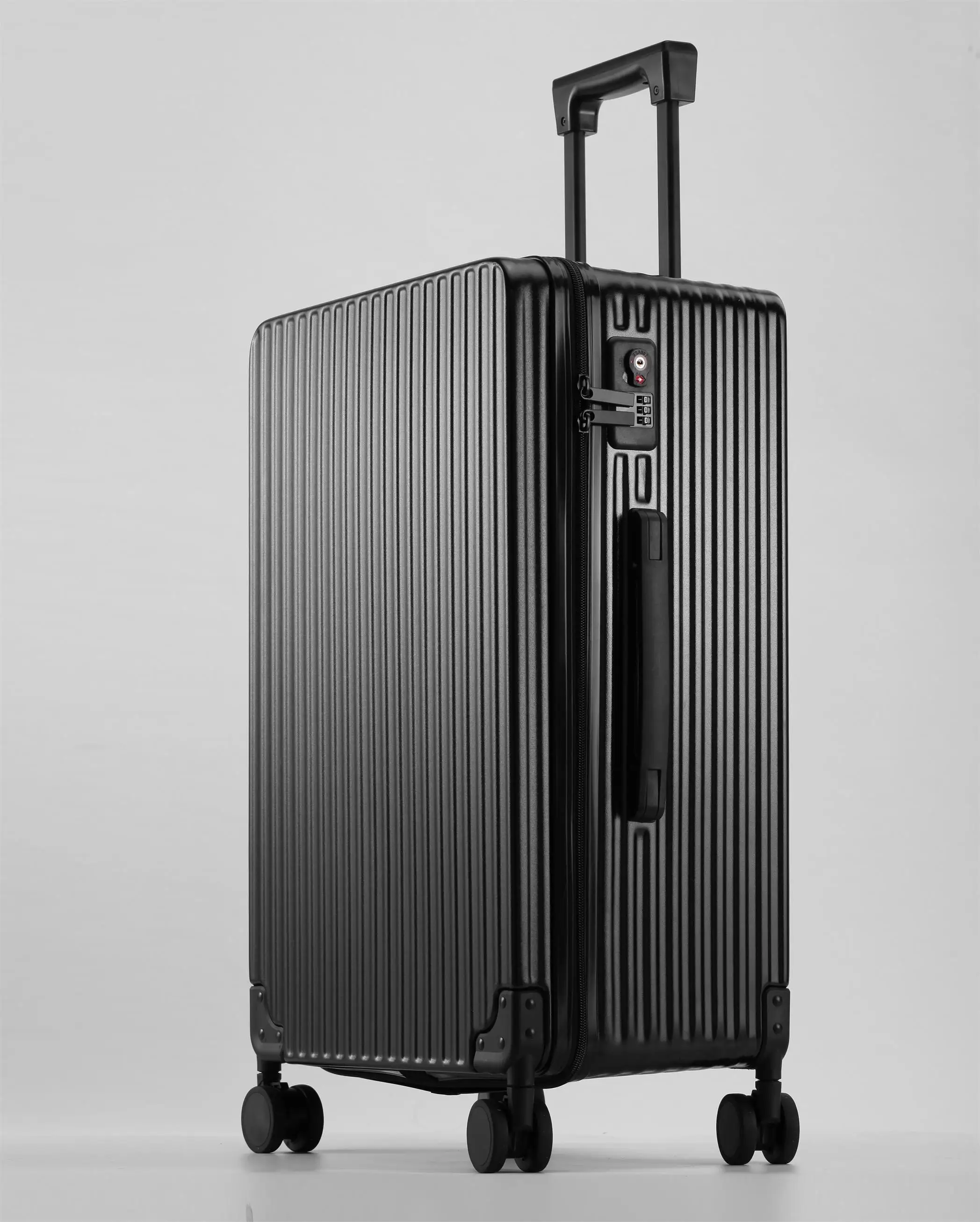 PC luggage with aluminum frame trolley suitcase OEM ODM acceptable 20/24/28 inch durable with Spinner wheel anti-theft lock