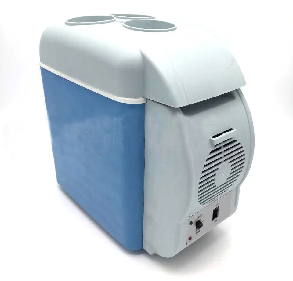 Best price  7.5L car fridge car and home use fridge 12V hot and cold box car refrigerator mini refrigerator