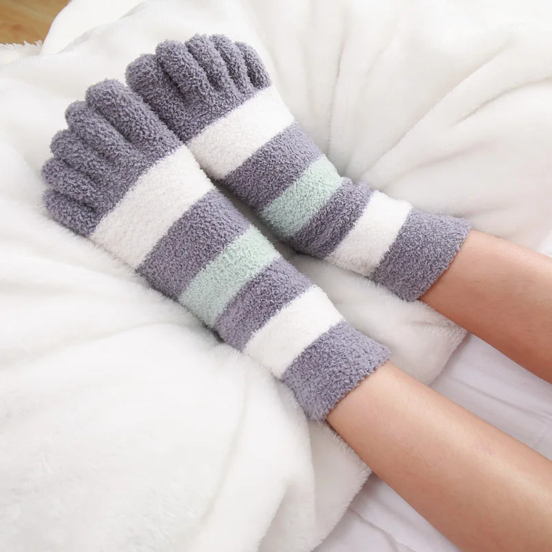 2024 Winter Split Toes Sweet Pink Mint Grey Women Wide Striped Coral Fleece Thick Warm Indoor Floor Sofa Bedroom Sleeping Socks