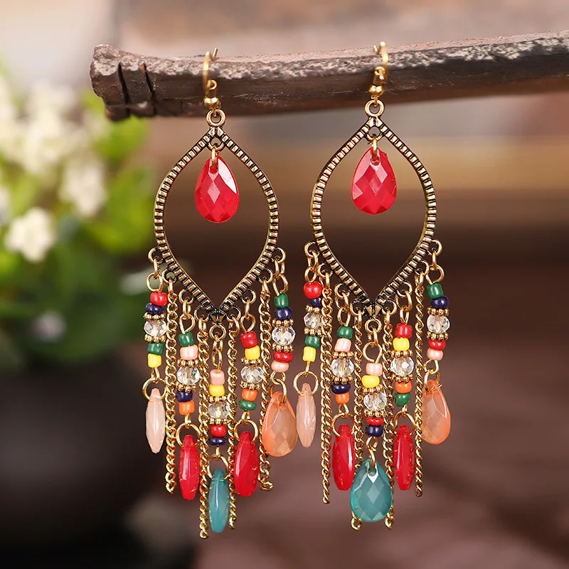 Wholesale Vintage Style Antique Gold Plated Hook Boho Rhinestone Chandelier Earrings Jewelry For Women Ladies