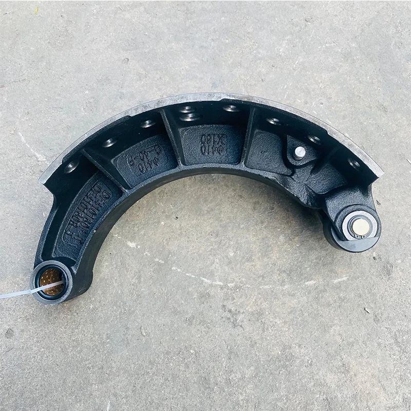 Best Selling DZ90149346077 Automobile Brake Pads Ride On Brake Shoe Lining Assembly Shacman Spare Parts For Sale