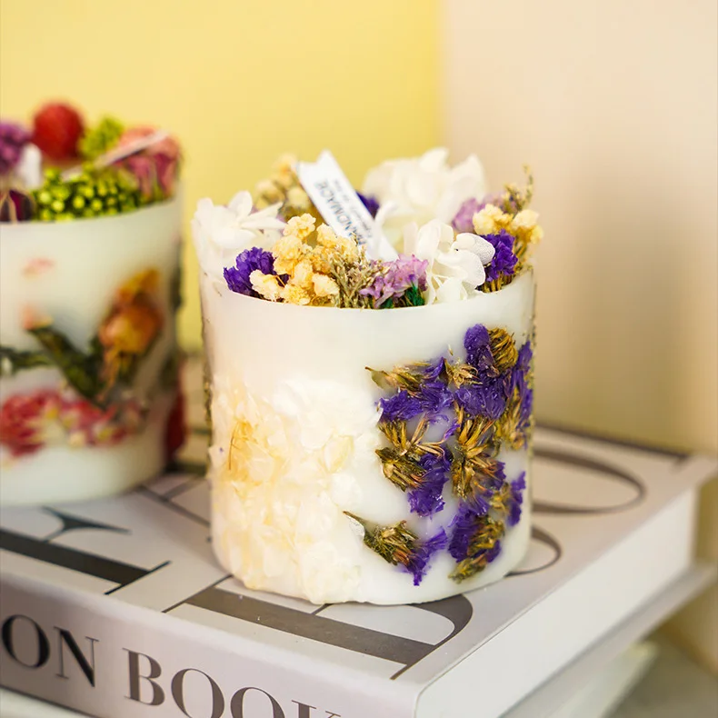 Romantic Rose Dried Flowers Cylinder Aromatherapy Luxury soy wax scented candle with  dry flower