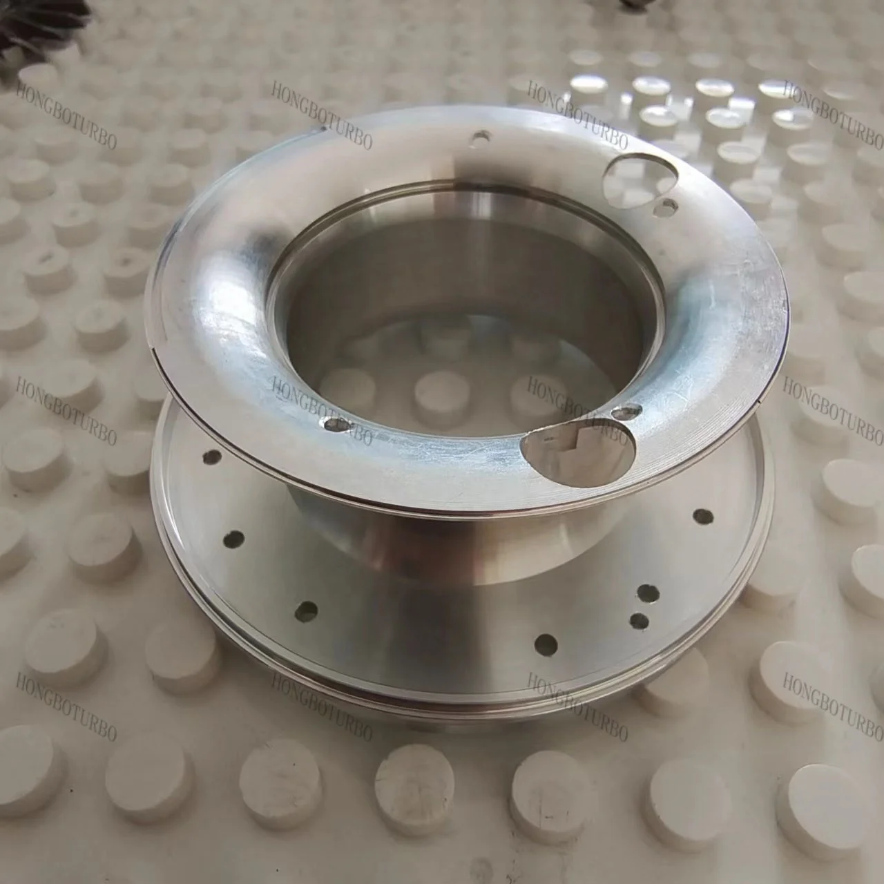 Accessories for drone turbojet engines-inlet runner-billet wheel-Transit ring-Diffuser-Turbine wheel-turbine shaft