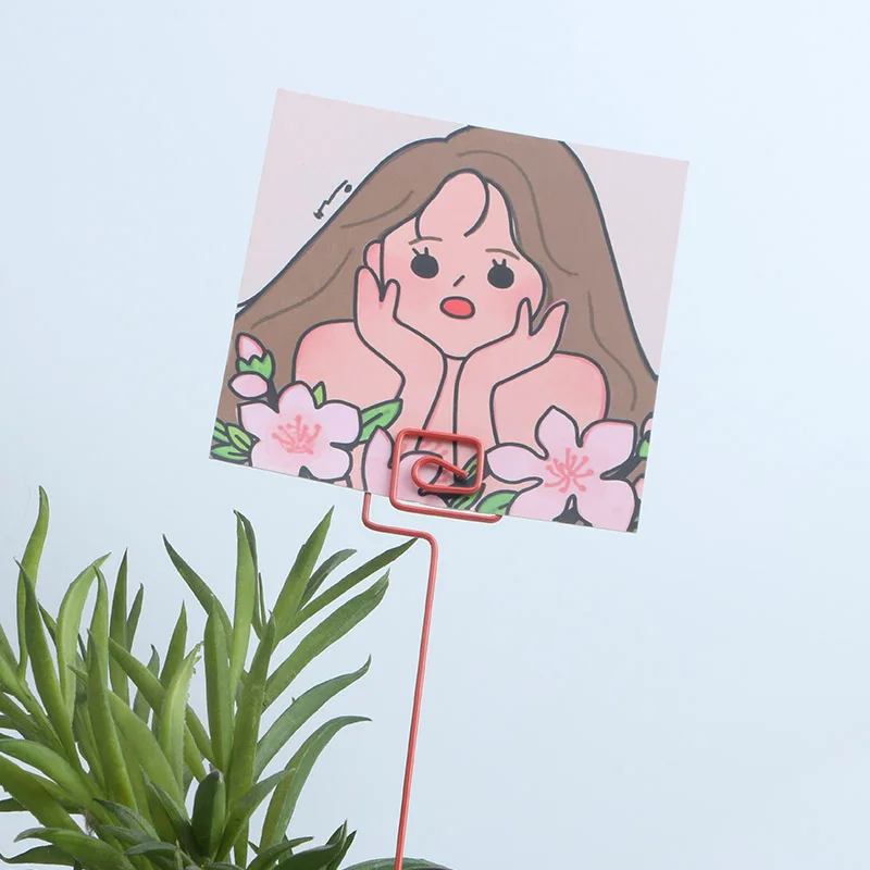 YS2008 Factory Customized Fast Shipping Heart Round Square Metal Wire Table Card Holder Memo Clips