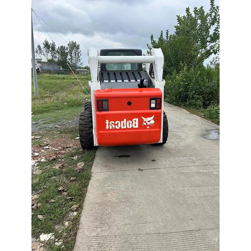 Competitive Price 3770kg 11.1 Km/H Mini Used Bobcat S300 Steer Skid Loader With Low Price