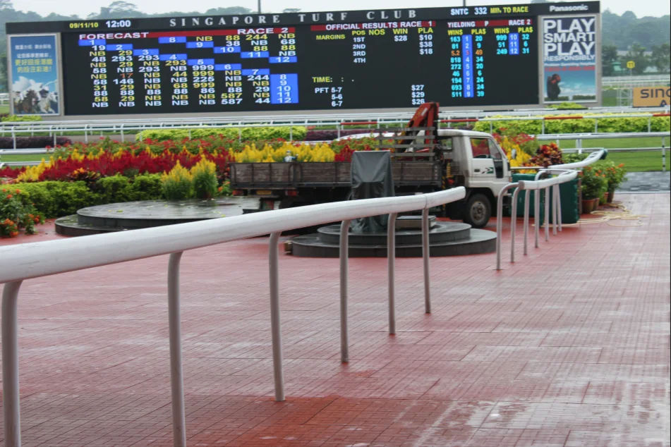 Horse Stall Mats for Sale/ Rubber Pavers Horse Barns /Animal Rubber Mat