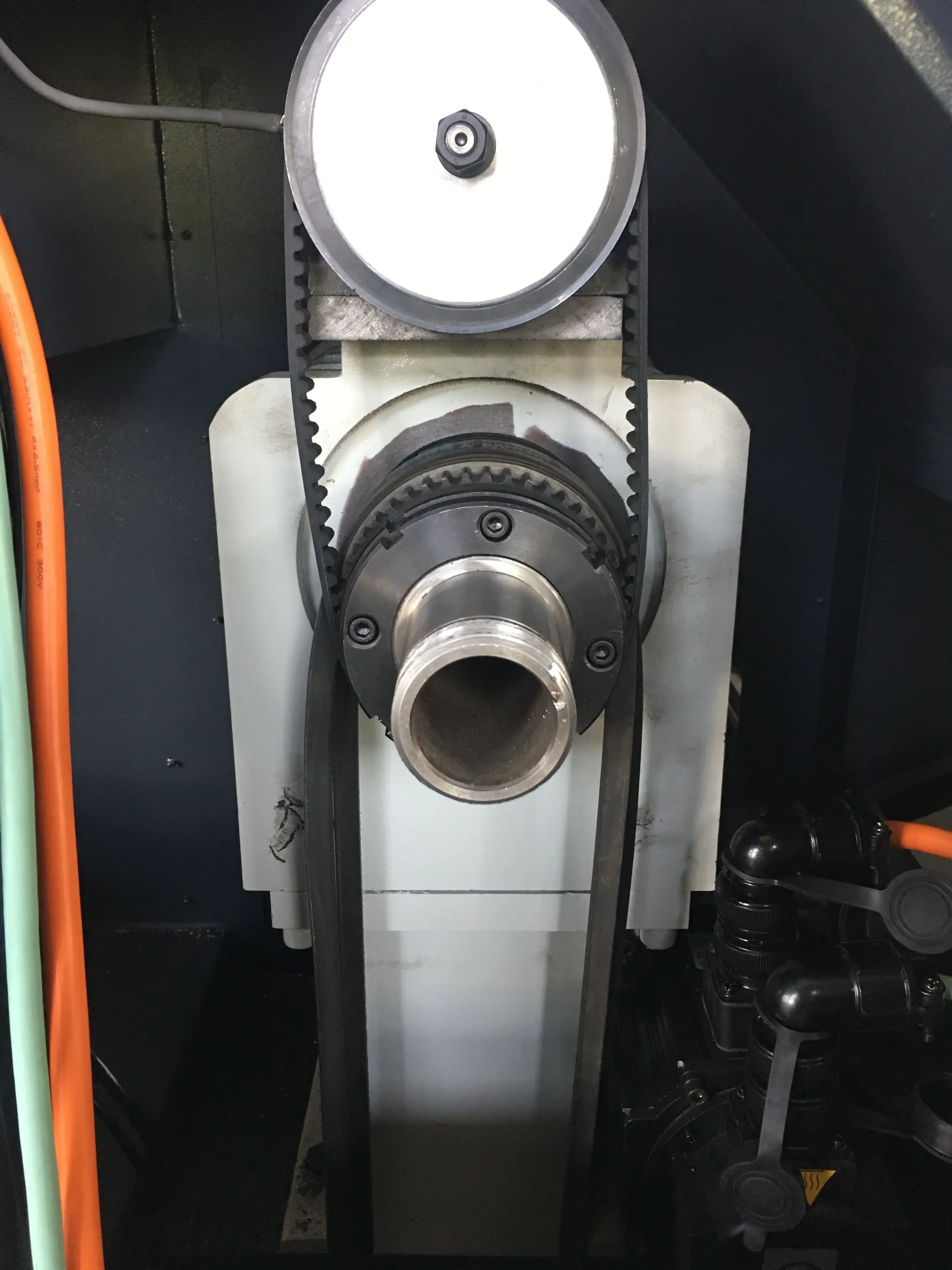 CK6132x750 CNC Lathe Machine  Turning Center