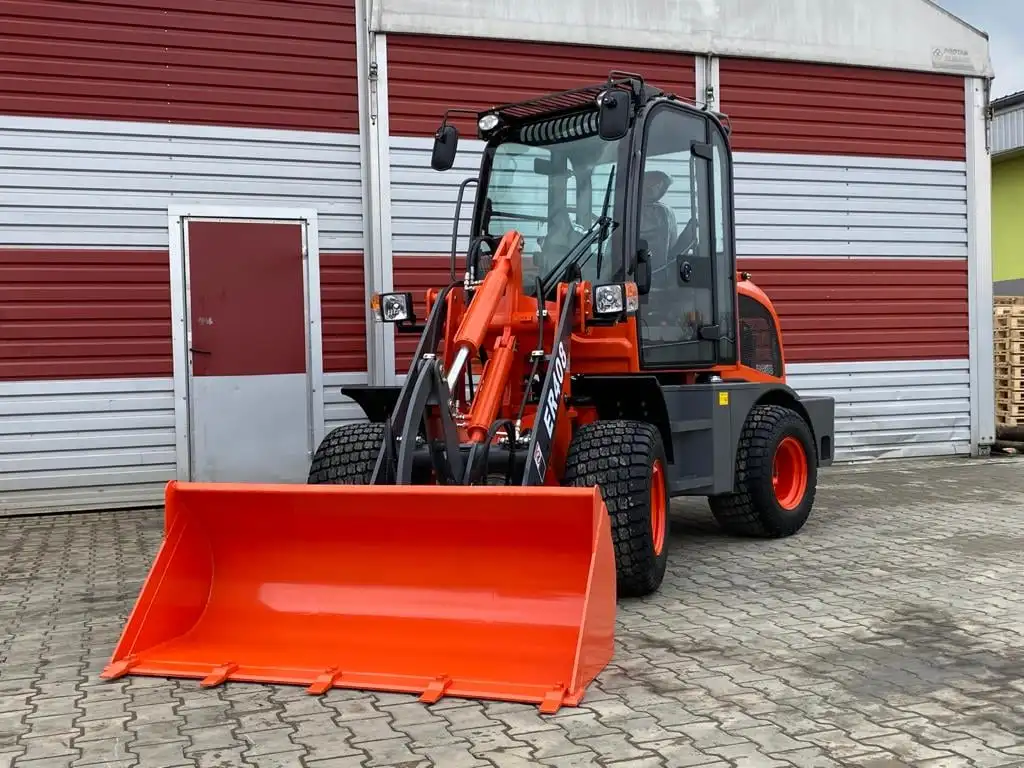 Everun High Quality Er408 0.8t Machinery with Quick Hitch Farm Hydraulic Front End Bucket Compact Mini Wheel Loader