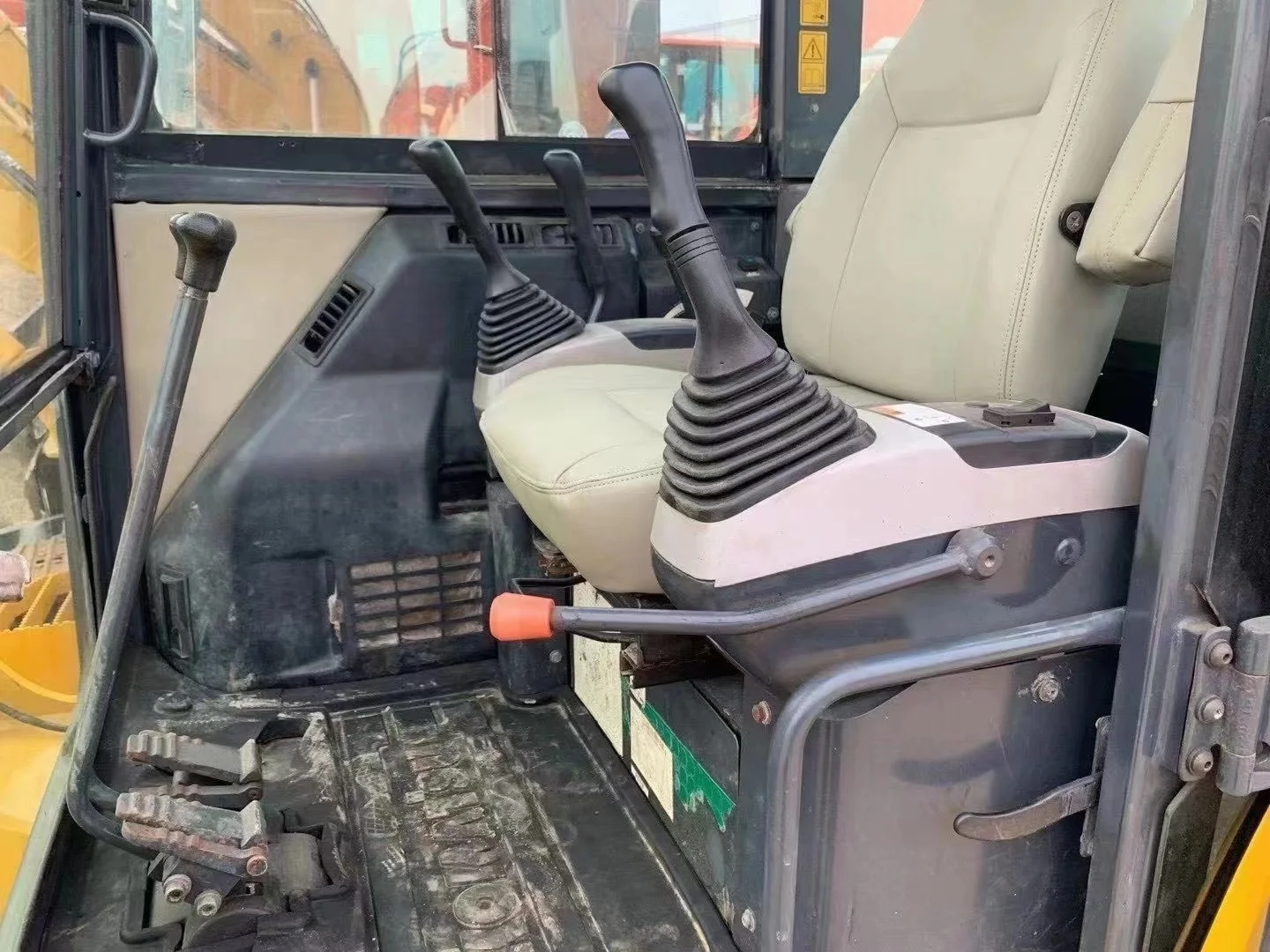 Komatsu Pc56 Mini Pc 56 гусеничный землеройный экскаватор 5 тонн Pc56-7 2020 гидравлический Cummins используемые экскаваторы Япония