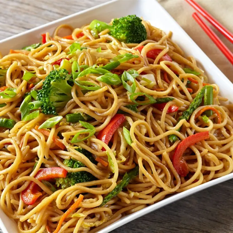 Manufacturer Wholesale Bulk Non-Fried Quick Cooking Stir Fried Wok Atoom Bulan Mie WAVED Noodles