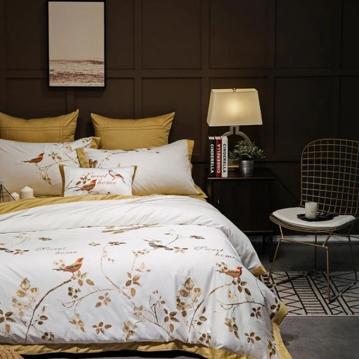 Wholesale luxury 60S 300T yellow chinese style Birds and flowers embroidery duvet cover set korean bedding set