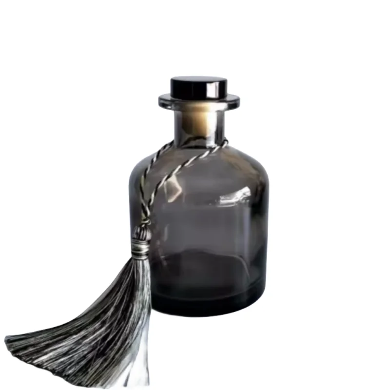 wholesale luxury popular frosted white black 150ml home fragrance bottles empty reed diffuser glass with Lid