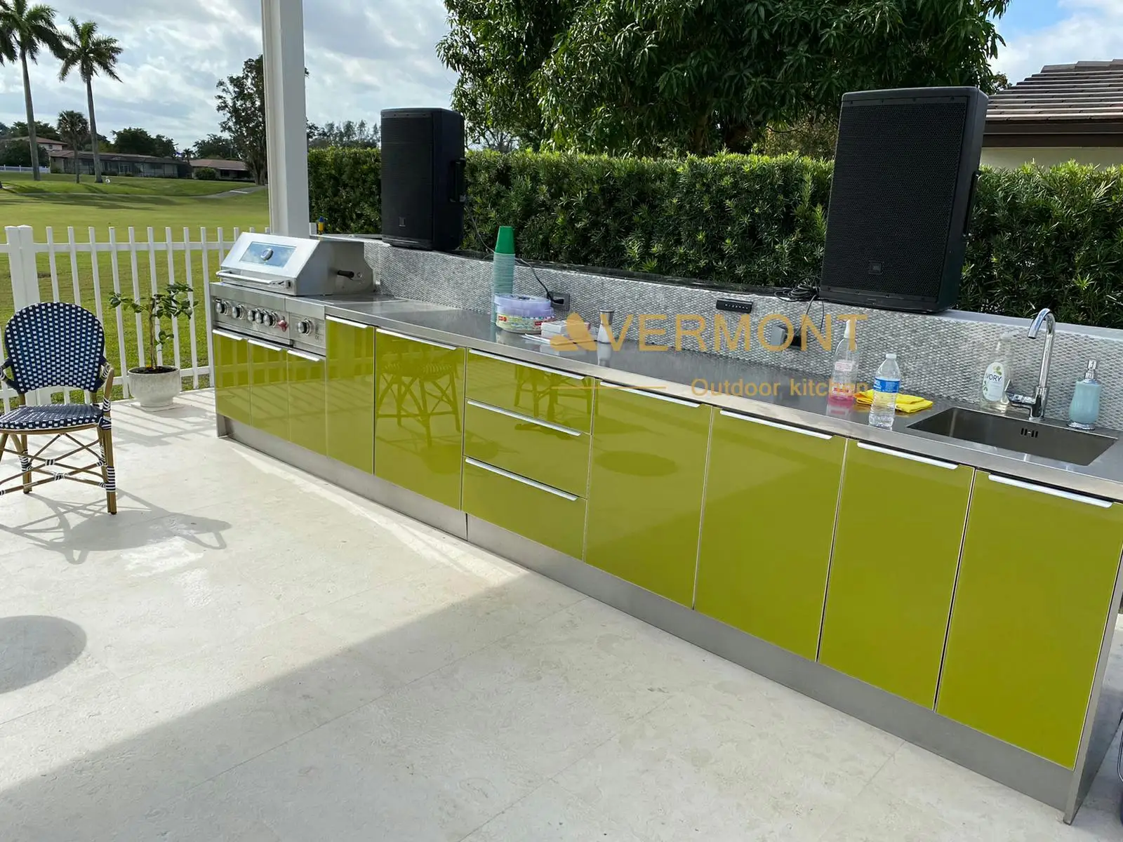 Hangzhou Vermont New Model Modular stainless steel outdoor kitchen cabinet on sale