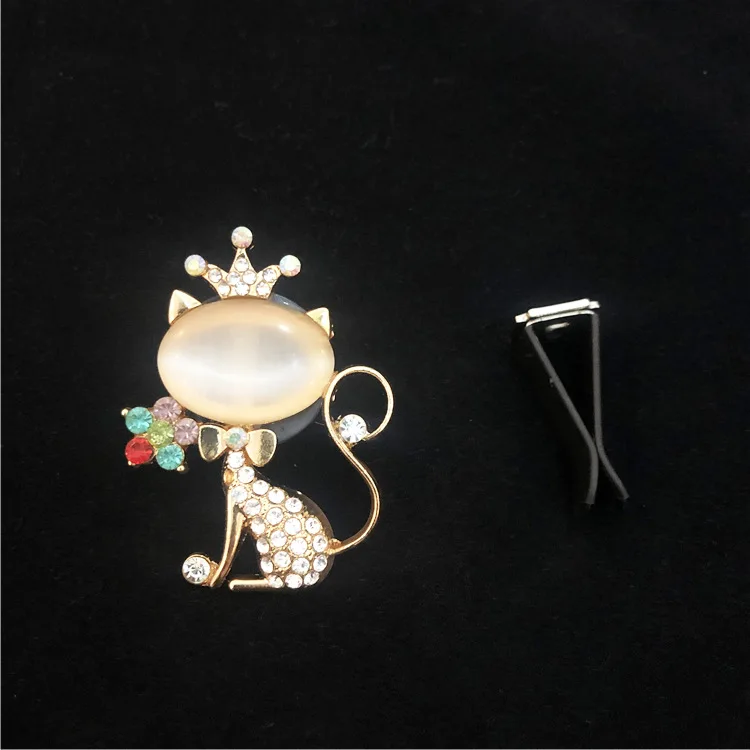 Cute Crown Jewel Fox Car Inter Decoration Air Freshener Aromatherapy Vent Clip Luxury Custom