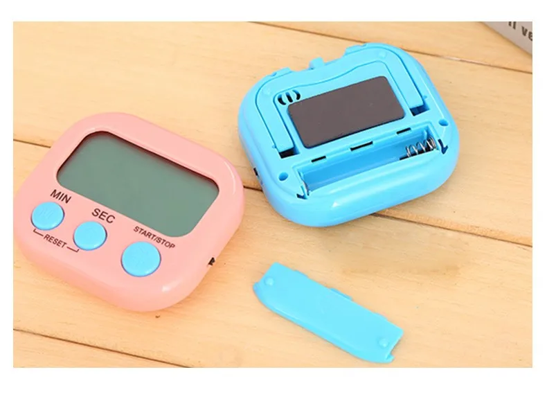 Electronic Countdown Sports Magnetic Digital Kitchen Cooking Shower Study Stopwatch Timer