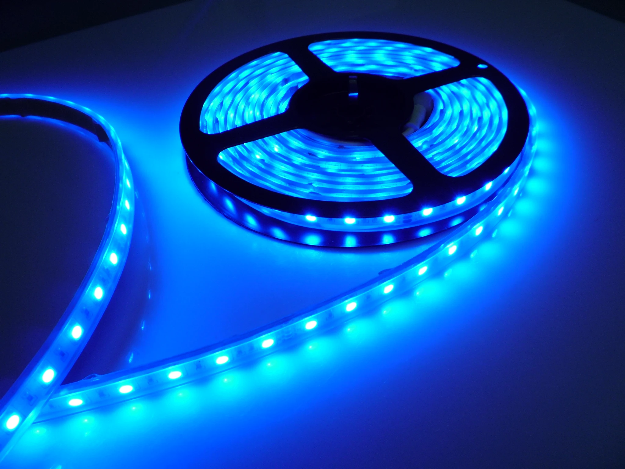 Waterproof IP67 RGB LED strip With transparent Silicone Tube SMD5050 IP67 12V 24V RGB led lighting strip