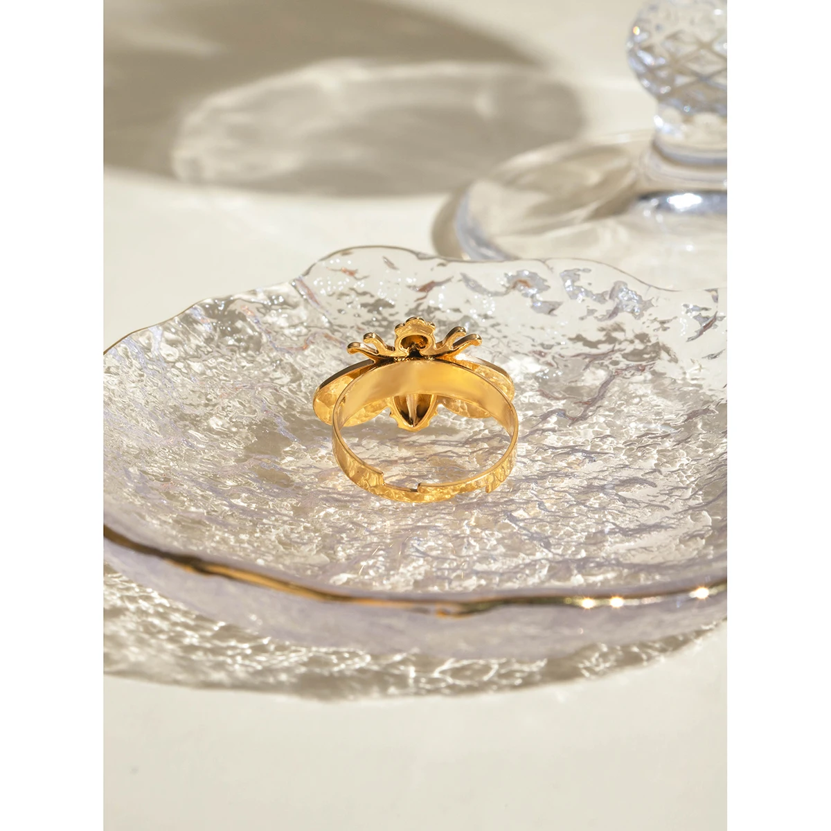 Waterproof 18K PVD Gold Plated Stainless Steel Bee Natural Cute Non Tarnished Ring for Women
